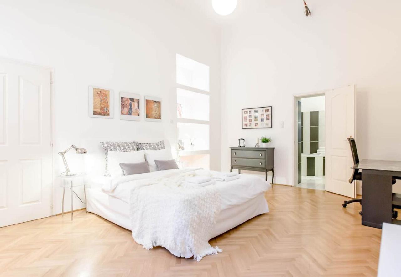 Bourgeois Elegance In The Heart Of בודפשט מראה חיצוני תמונה